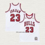 Michael Jordan NO 23 Camiseta Chicago Bulls Mitchell & Ness 1996-97 Blanco