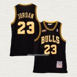 Michael Jordan NO 23 Camiseta Chicago Bulls Mitchell & Ness 1997-98 Negro2