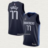 Luka Doncic NO 77 Camiseta Dallas Mavericks Statement 2020-21 Azul