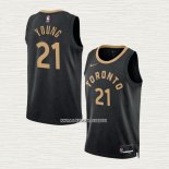 Thaddeus Young NO 21 Camiseta Toronto Raptors Ciudad 2022-23 Negro