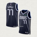 Luka Doncic NO 77 Camiseta Dallas Mavericks Statement 2022-23 Azul