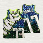 Luka Doncic NO 77 Camiseta Dallas Mavericks Mitchell & Ness Azul
