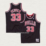 Scottie Pippen NO 33 Camiseta Chicago Bulls Hardwood Classics Throwback 1995-96 Negro