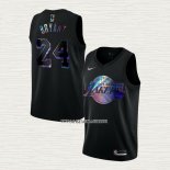 Kobe Bryant NO 24 Camiseta Los Angeles Lakers Iridescent Logo Negro